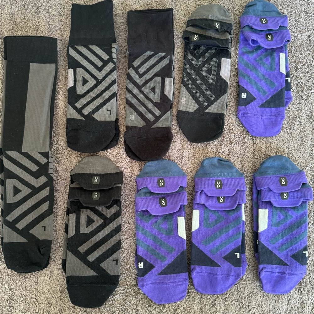 ON RUNNING WOMEN SOCKS 9 PAIRS LARGE MULTICOLOR